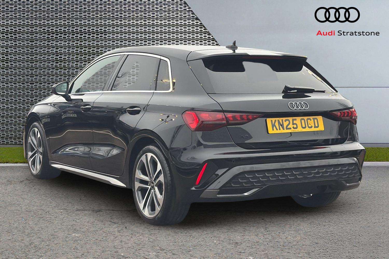 Used Audi A3 2025 for sale - 77458598: Photo 3