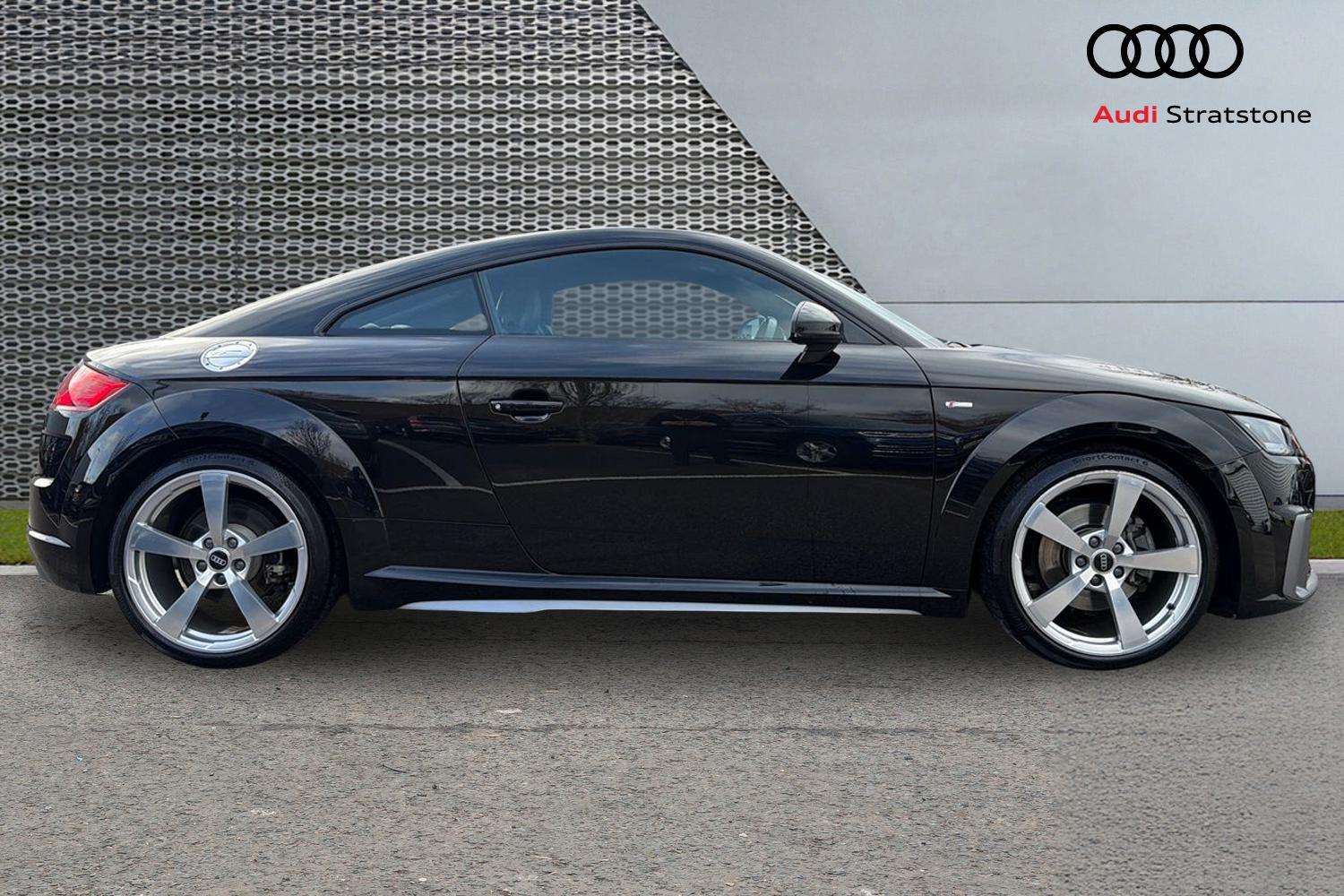 Used Audi TT 2021 for sale - 76460102: Photo 4