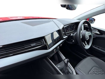 Used Audi A1 2023 for sale - 76156294: Photo 2