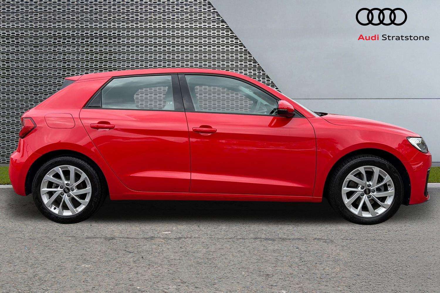 Used Audi A1 2023 for sale - 76156294: Photo 4