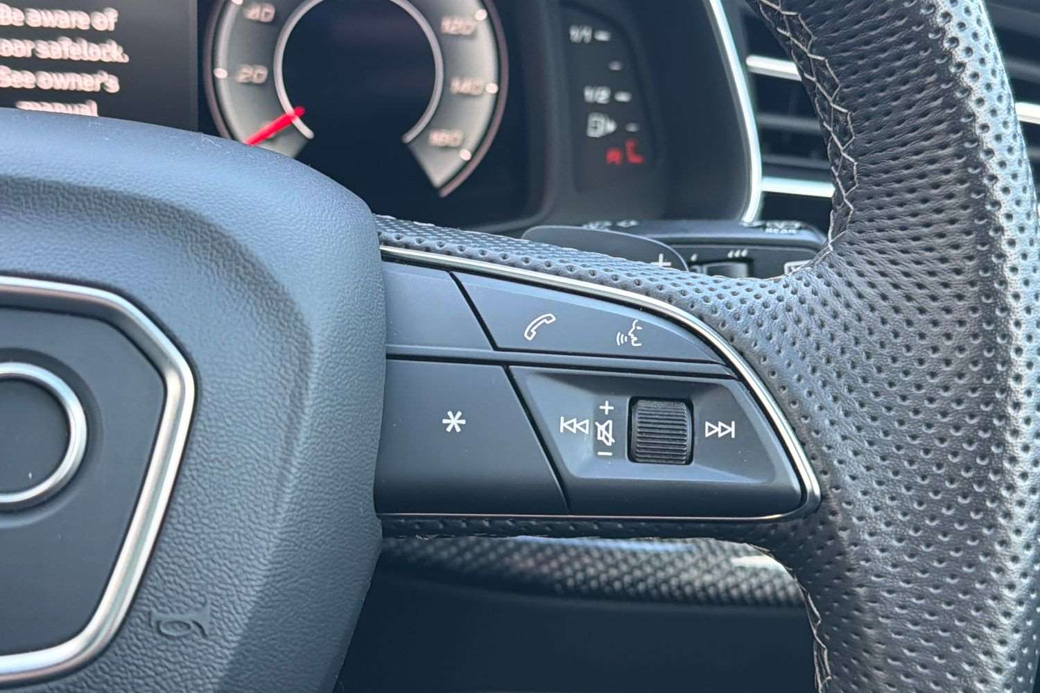 Used Audi Q7 2024 for sale - 77134933: Photo 17