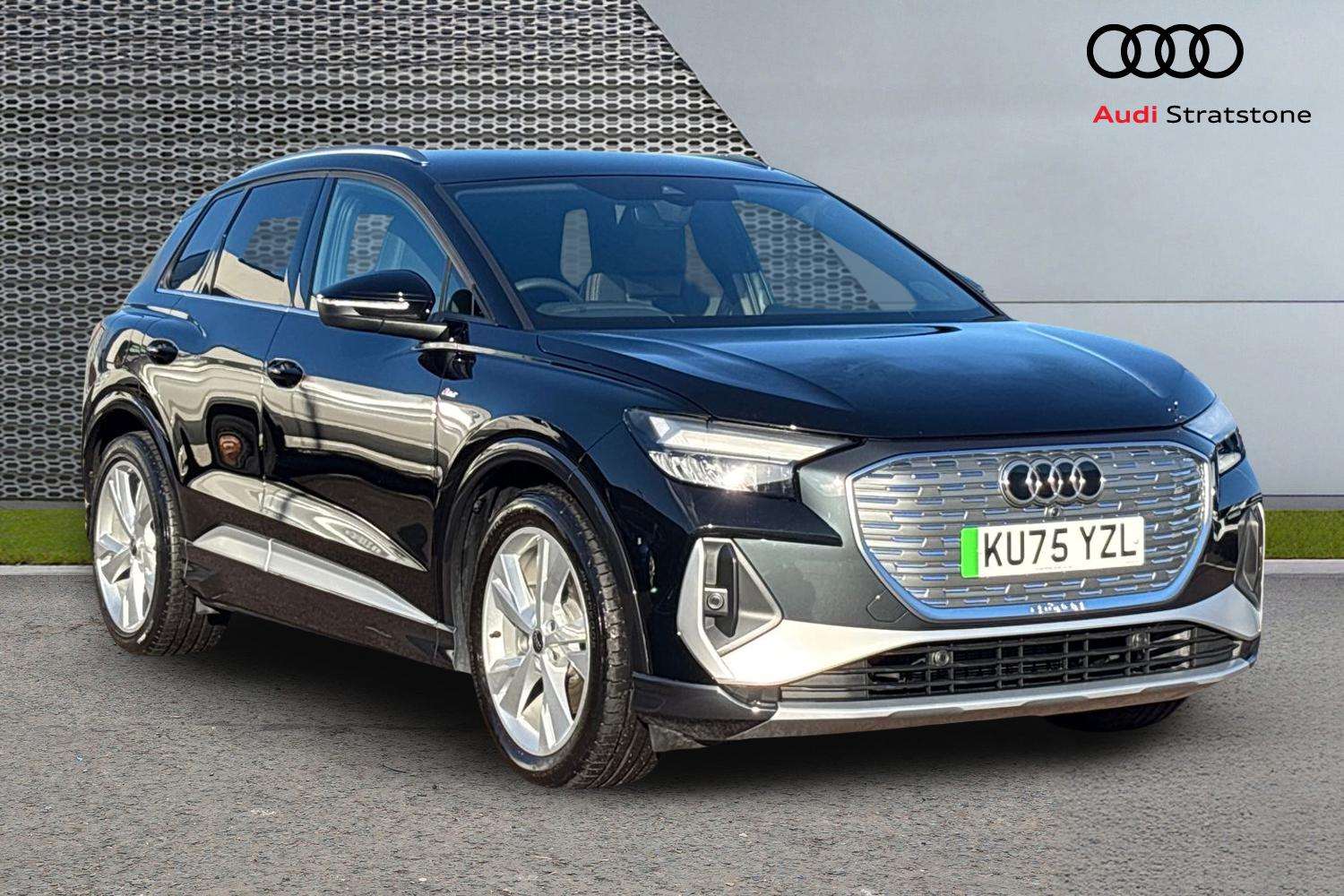 Used Audi Q4 e-tron 2025 for sale - 77740989: Photo 1