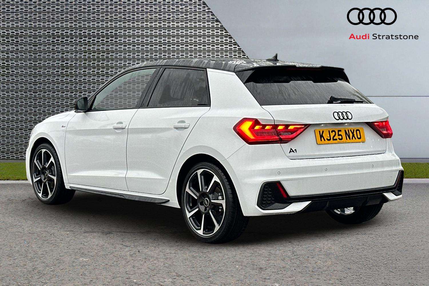 Used Audi A1 2025 for sale - 76540843: Photo 3