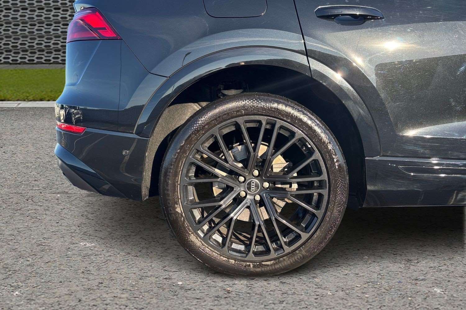 Used Audi Q8 2025 for sale - 76842851: Photo 10