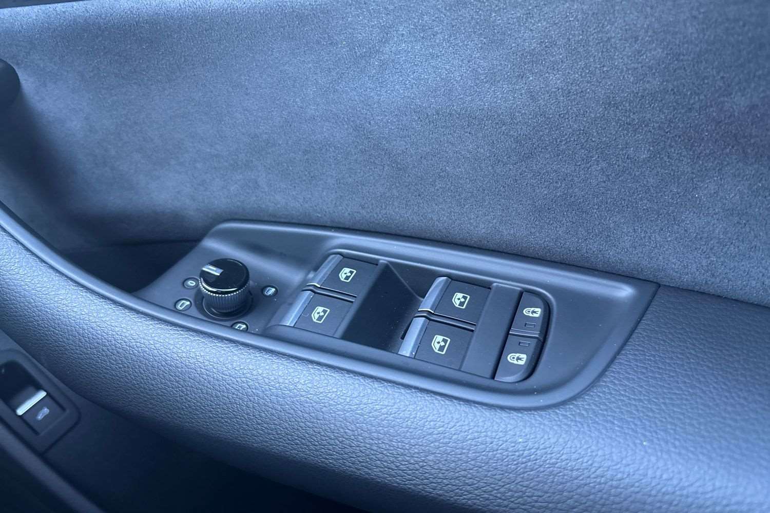 Used Audi Q8 2025 for sale - 76842851: Photo 14