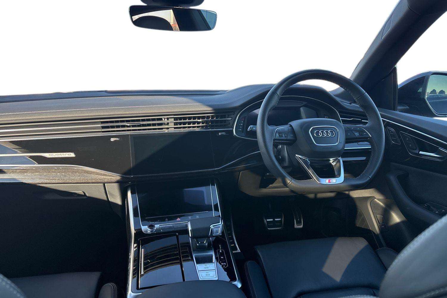 Used Audi Q8 2025 for sale - 76842851: Photo 19