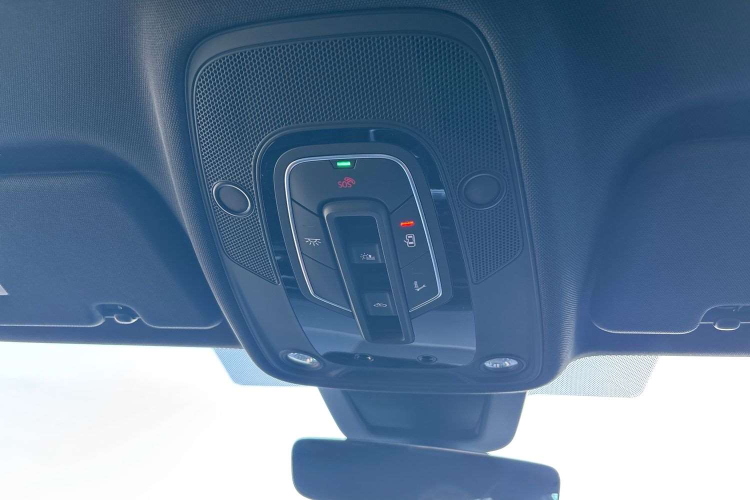 Used Audi Q8 2025 for sale - 76842851: Photo 32