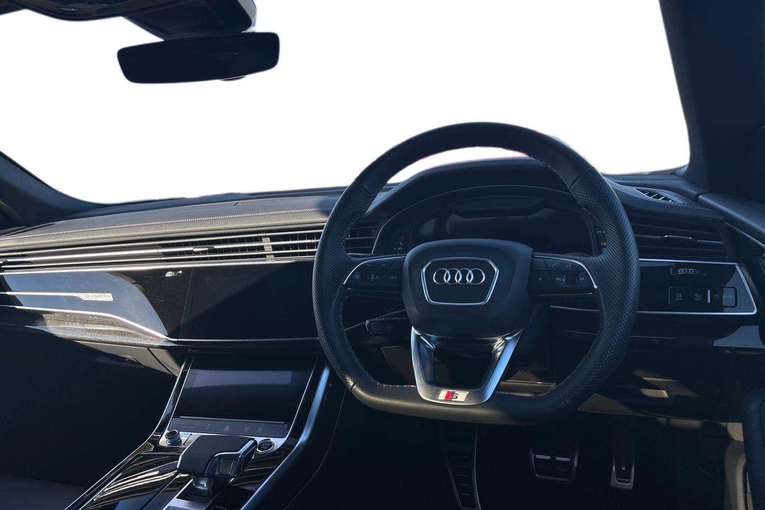 Used Audi Q8 2025 for sale - 76842851: Photo 6