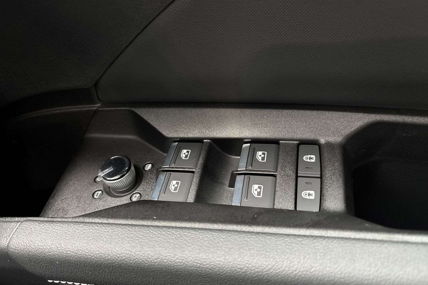 Used Audi Q4 e-tron 2025 for sale - 77772078: Photo 14