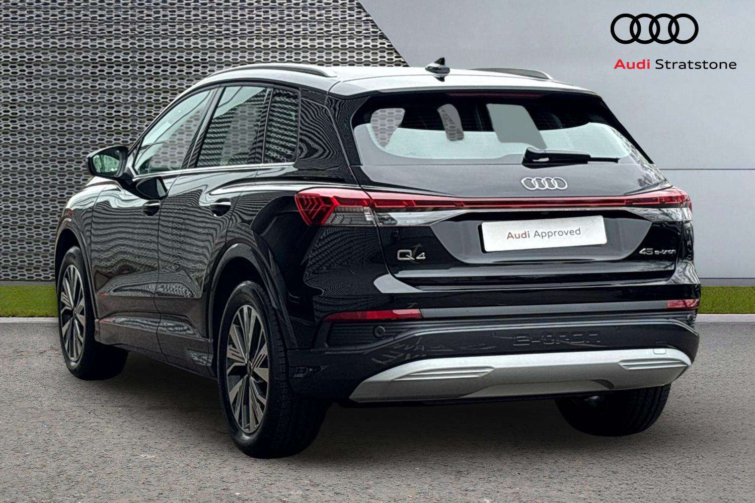 Used Audi Q4 e-tron 2025 for sale - 77772078: Photo 3