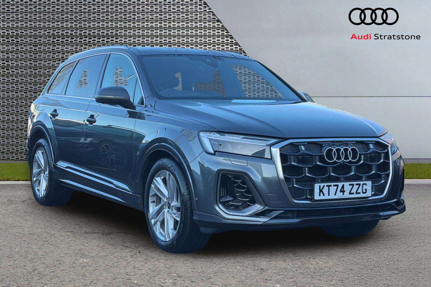 Used Audi Q7 2025 for sale - 76804846: Photo 1