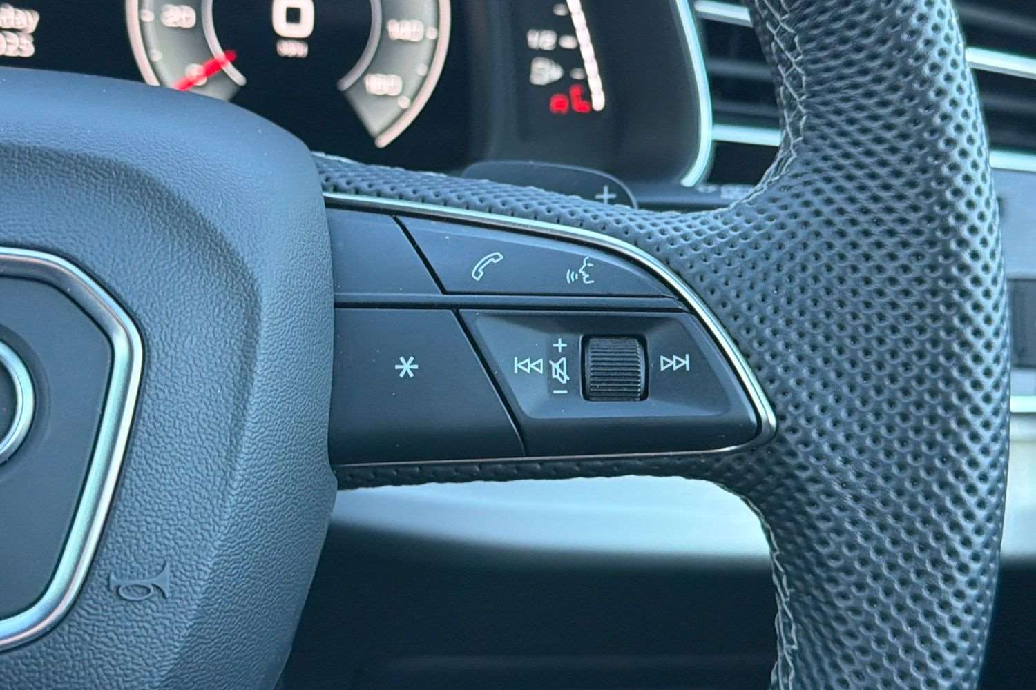 Used Audi Q7 2025 for sale - 76804846: Photo 17