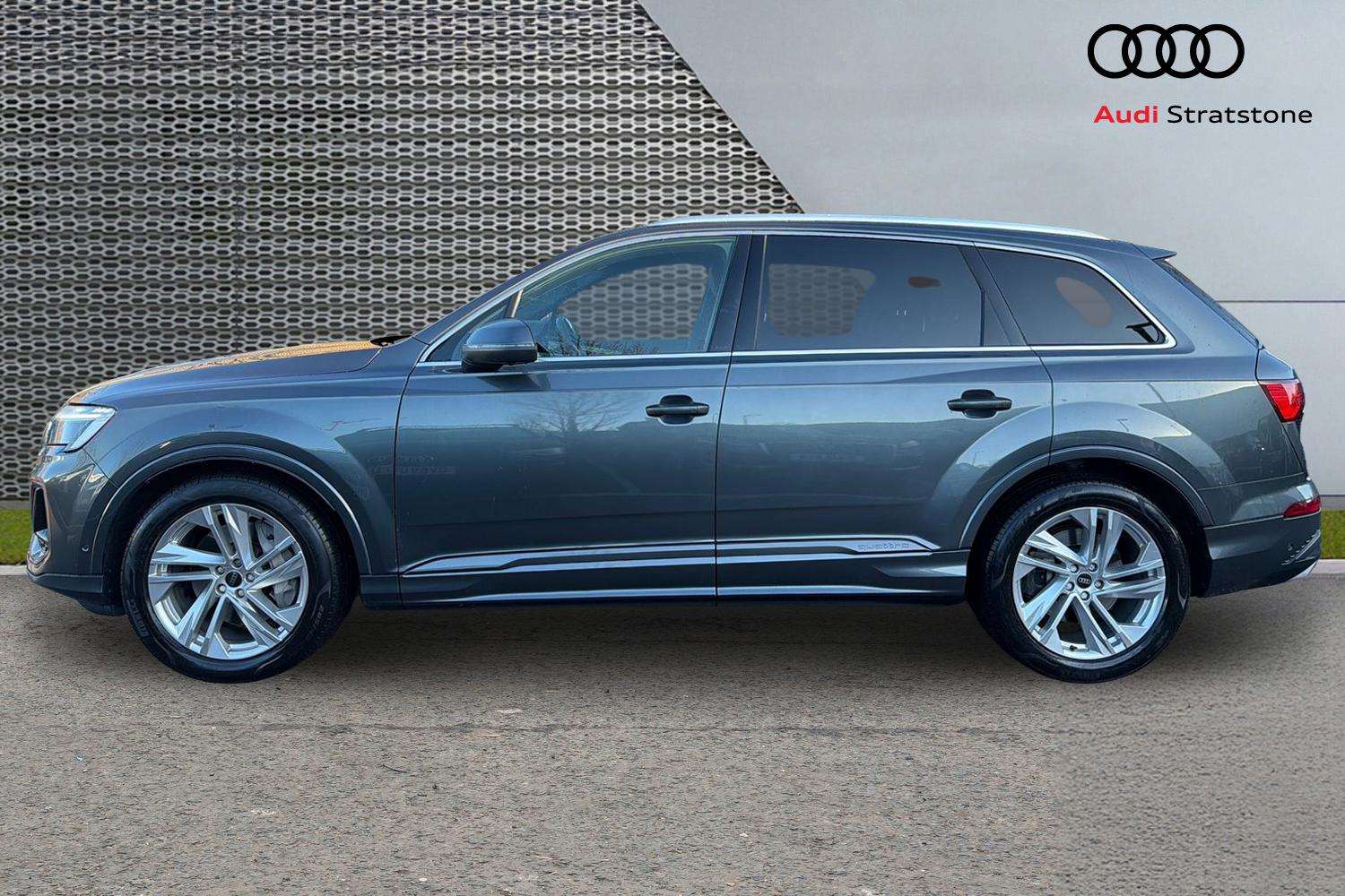 Used Audi Q7 2025 for sale - 76804846: Photo 8