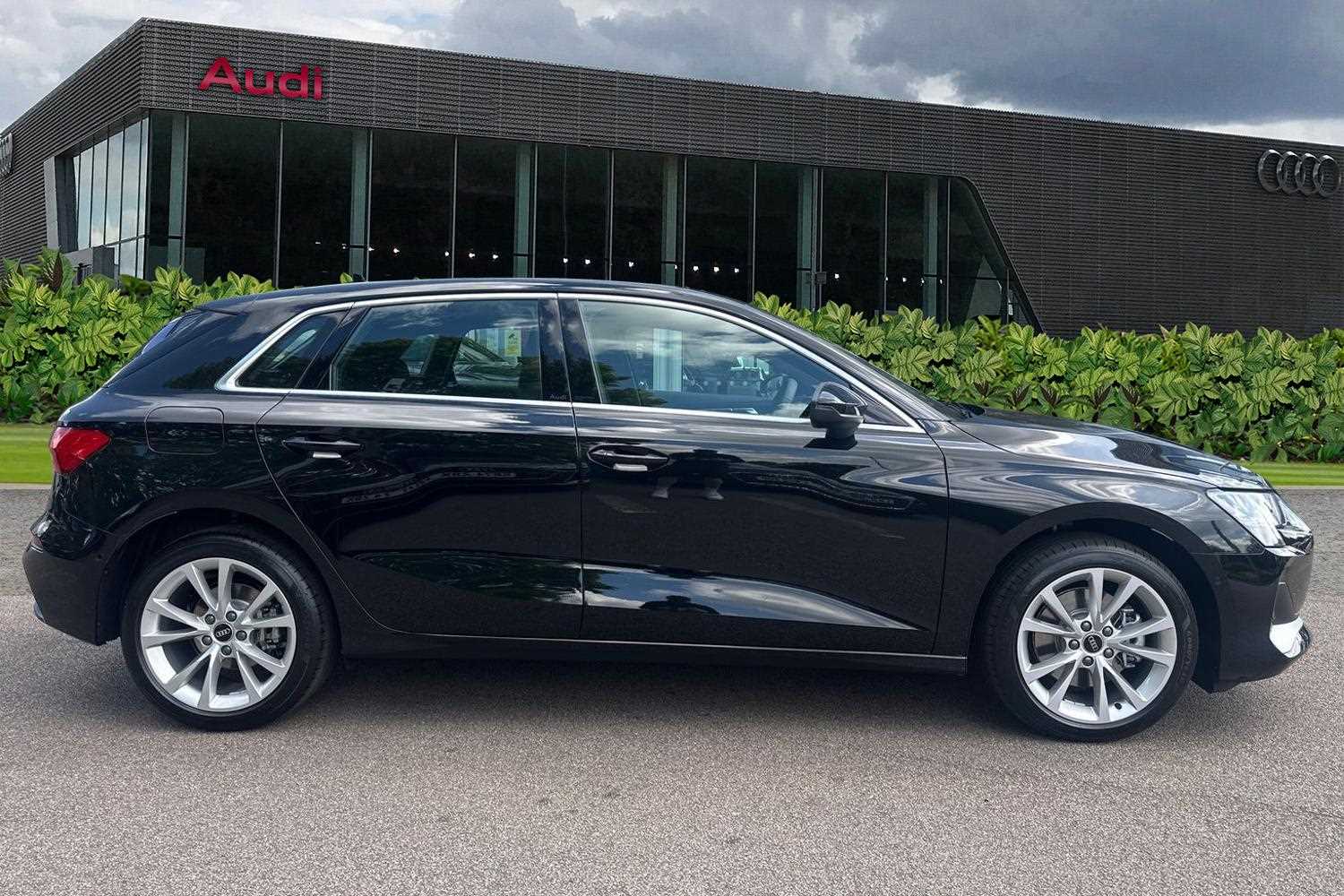 Used Audi A3 2025 for sale - 76692008: Photo 4