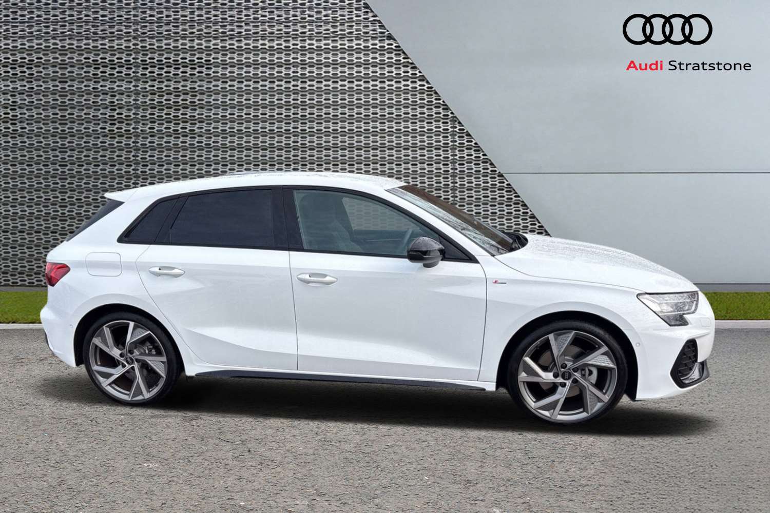 Used Audi A3 2025 for sale - 77615586: Photo 4