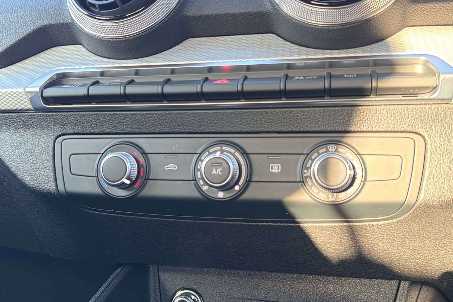 Used Audi Q2 2023 for sale - 76804736: Photo 28