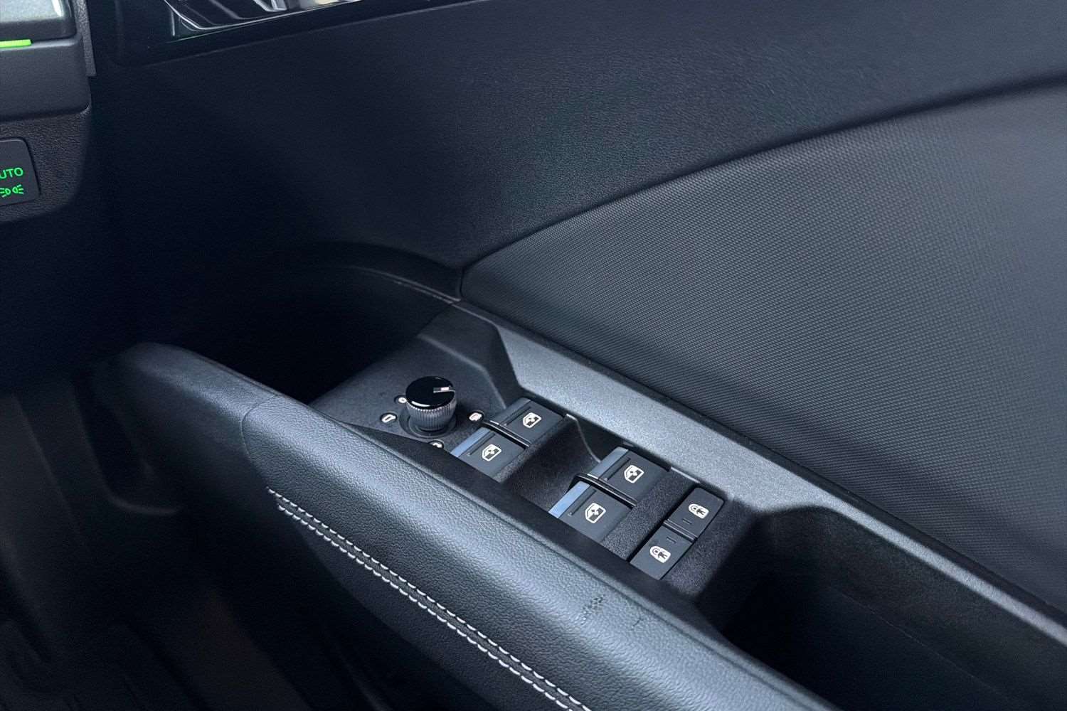 Used Audi Q4 e-tron 2025 for sale - 77093286: Photo 14