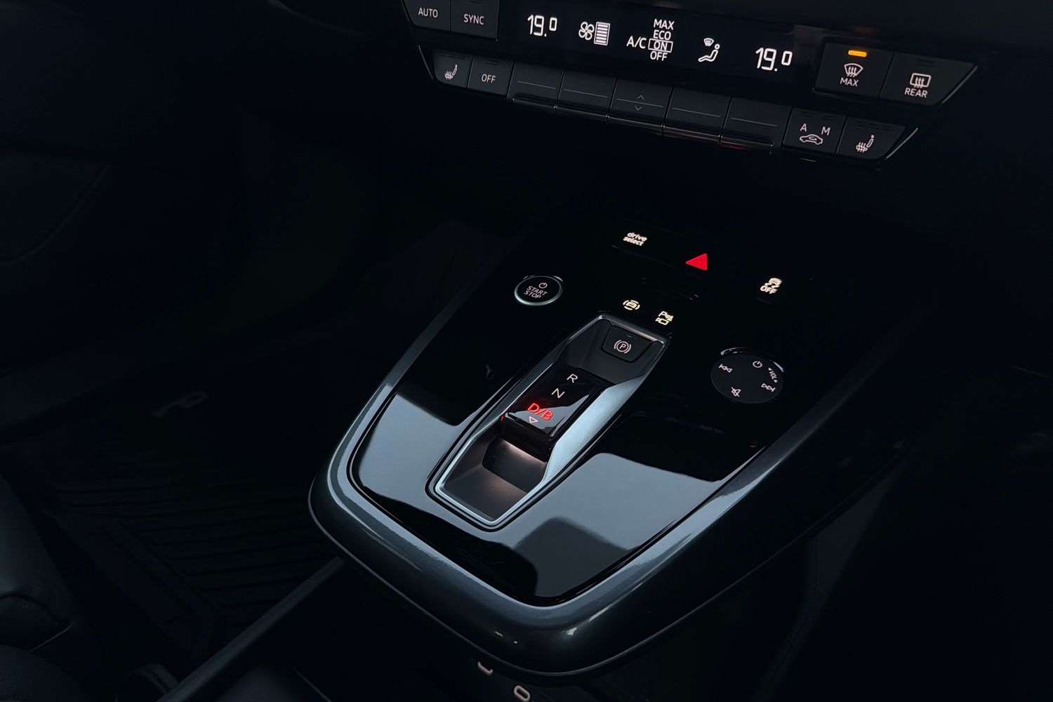 Used Audi Q4 e-tron 2025 for sale - 77093286: Photo 15