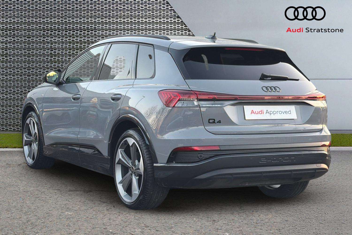 Used Audi Q4 e-tron 2025 for sale - 77093286: Photo 3