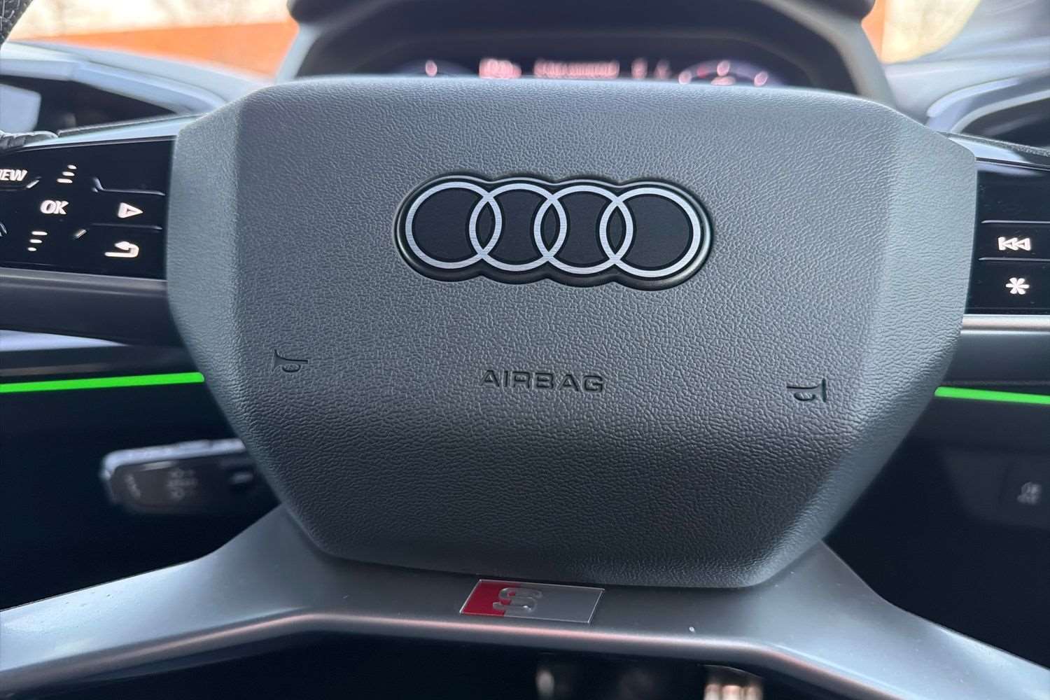 Used Audi Q4 e-tron 2025 for sale - 77093286: Photo 32