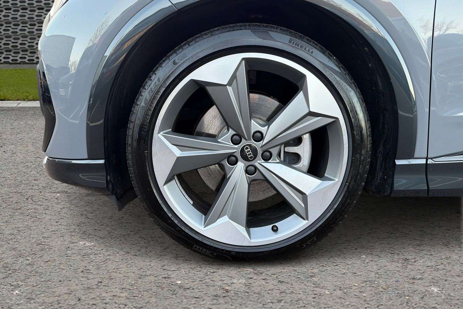 Used Audi Q4 e-tron 2025 for sale - 77093286: Photo 9