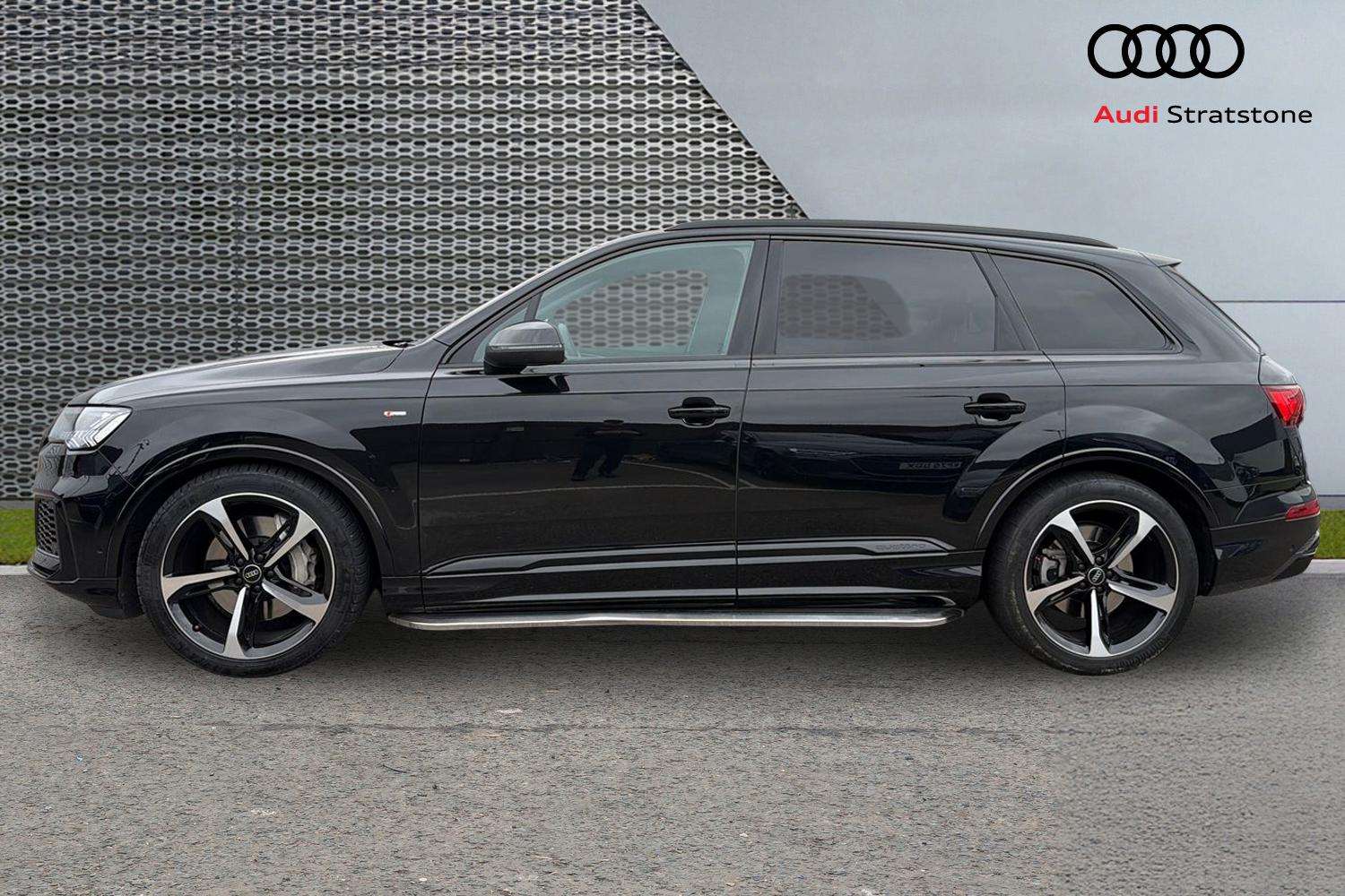 Used Audi Q7 2024 for sale - 78010536: Photo 8