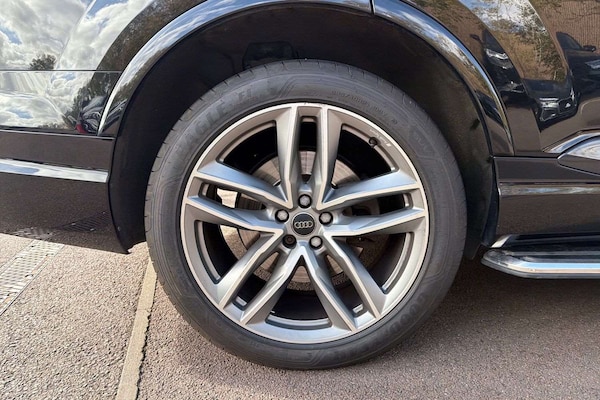 Used Audi Q7 2019 for sale - 76310829: Photo 9