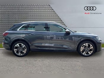 Used Audi Q8 2023 for sale - 79624326: Photo