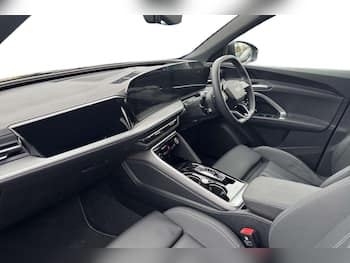 Used Audi Q5 2025 for sale - 79702817: Photo