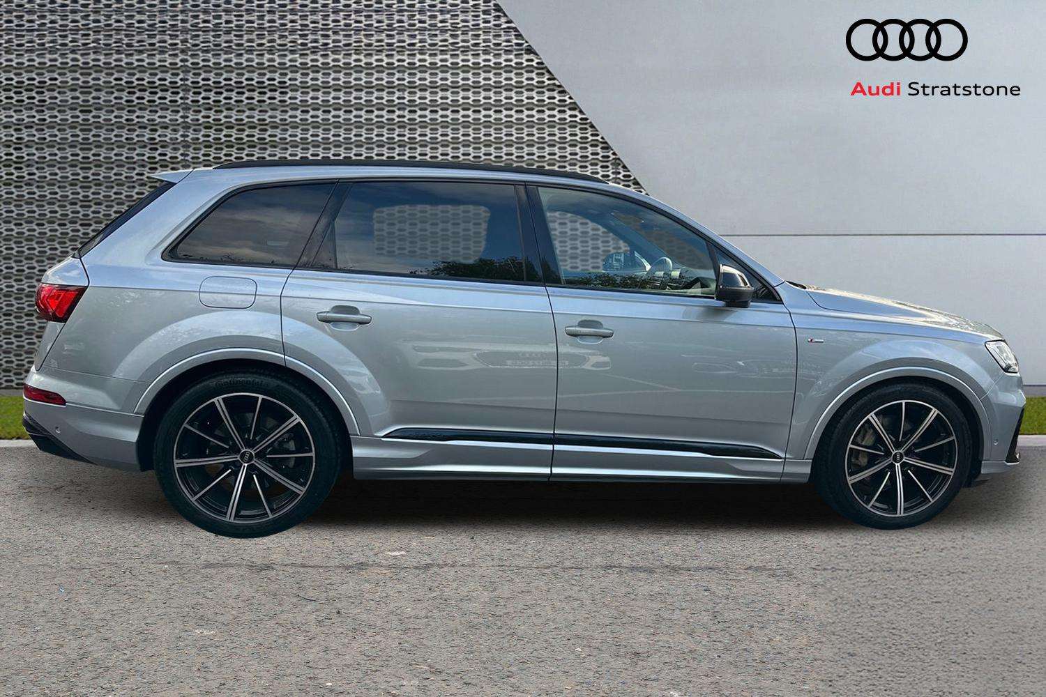 Used Audi Q7 2022 for sale - 75993773: Photo 4