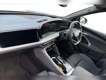 Used Audi Q5 2025 for sale - 77842329: Photo