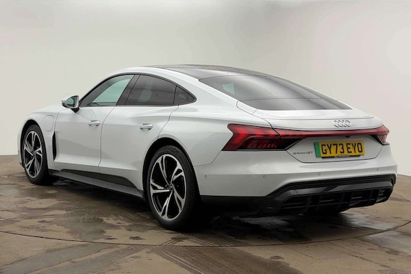 Used Audi e-tron GT 2023 for sale - 76298326: Photo 3