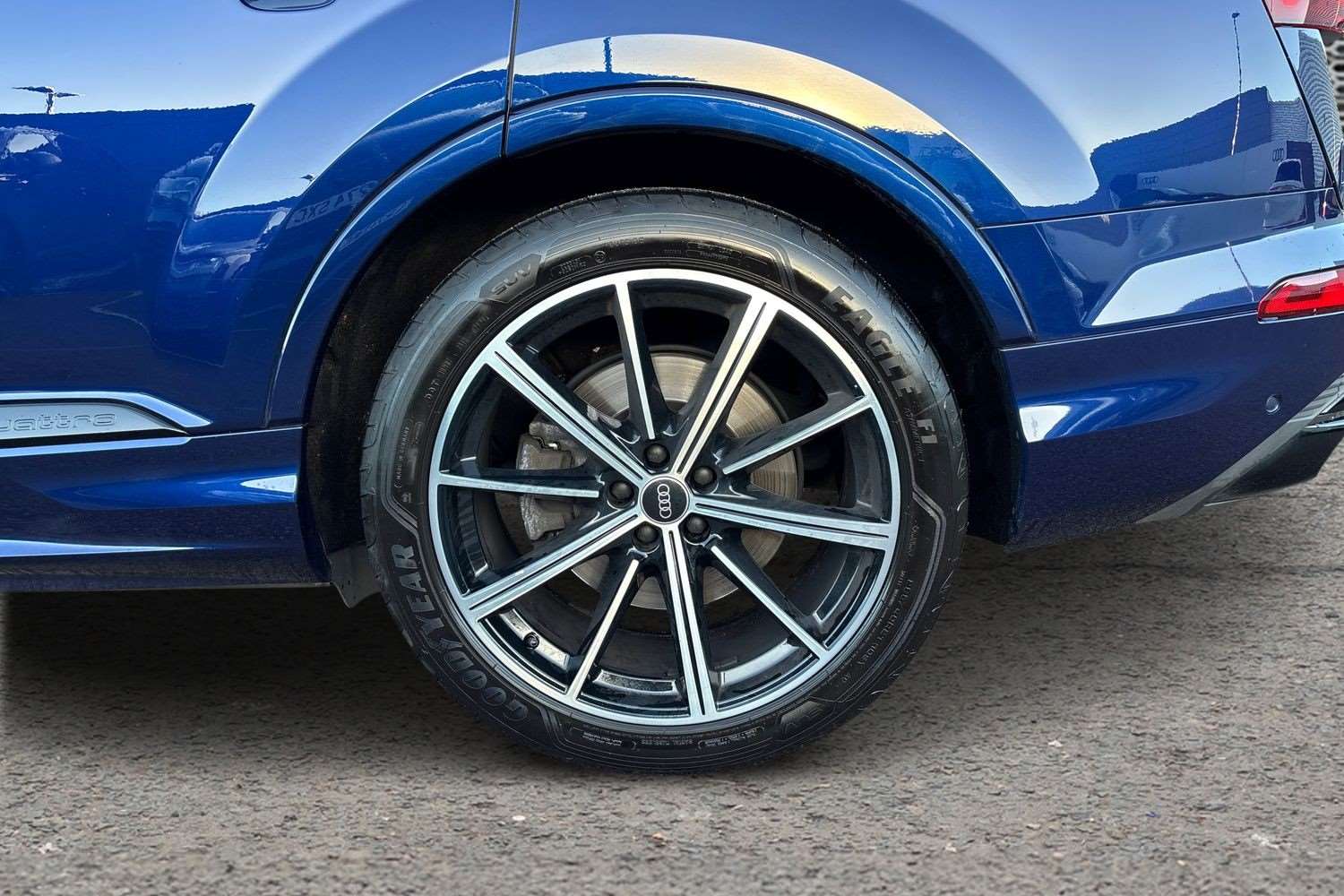 Used Audi Q7 2021 for sale - 77232905: Photo 11