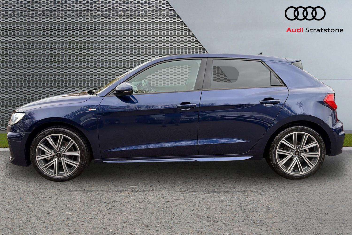 Used Audi A1 for sale - 77219699: Photo 8