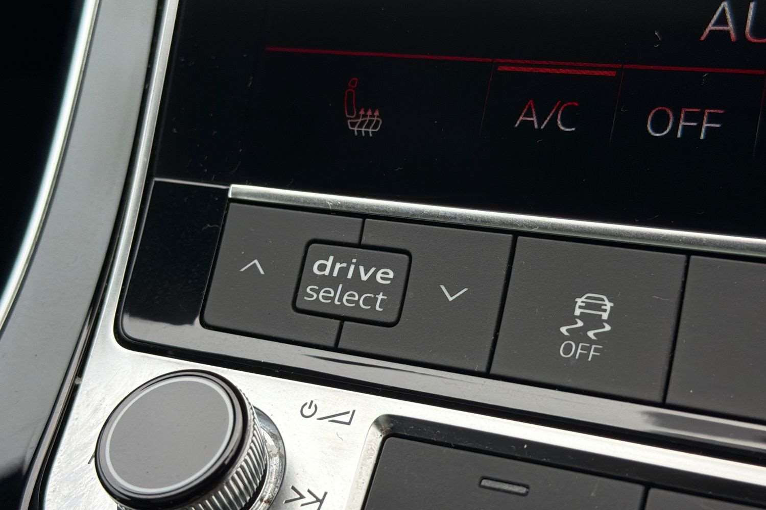 Used Audi Q7 2025 for sale - 76401249: Photo 30