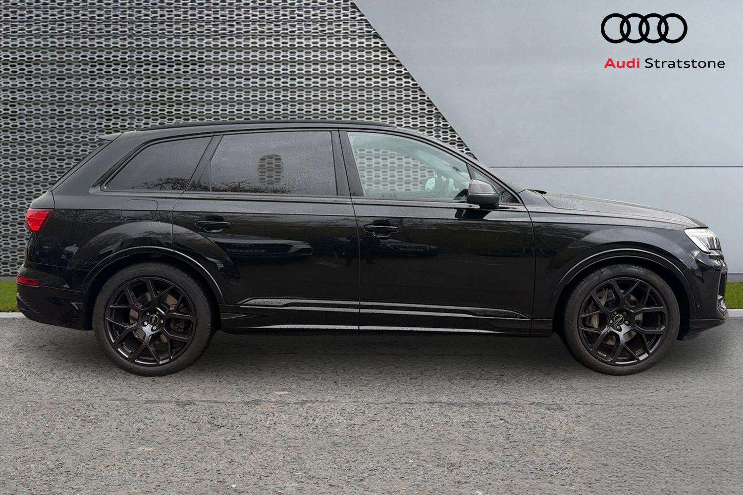 Used Audi Q7 2025 for sale - 76401249: Photo 4