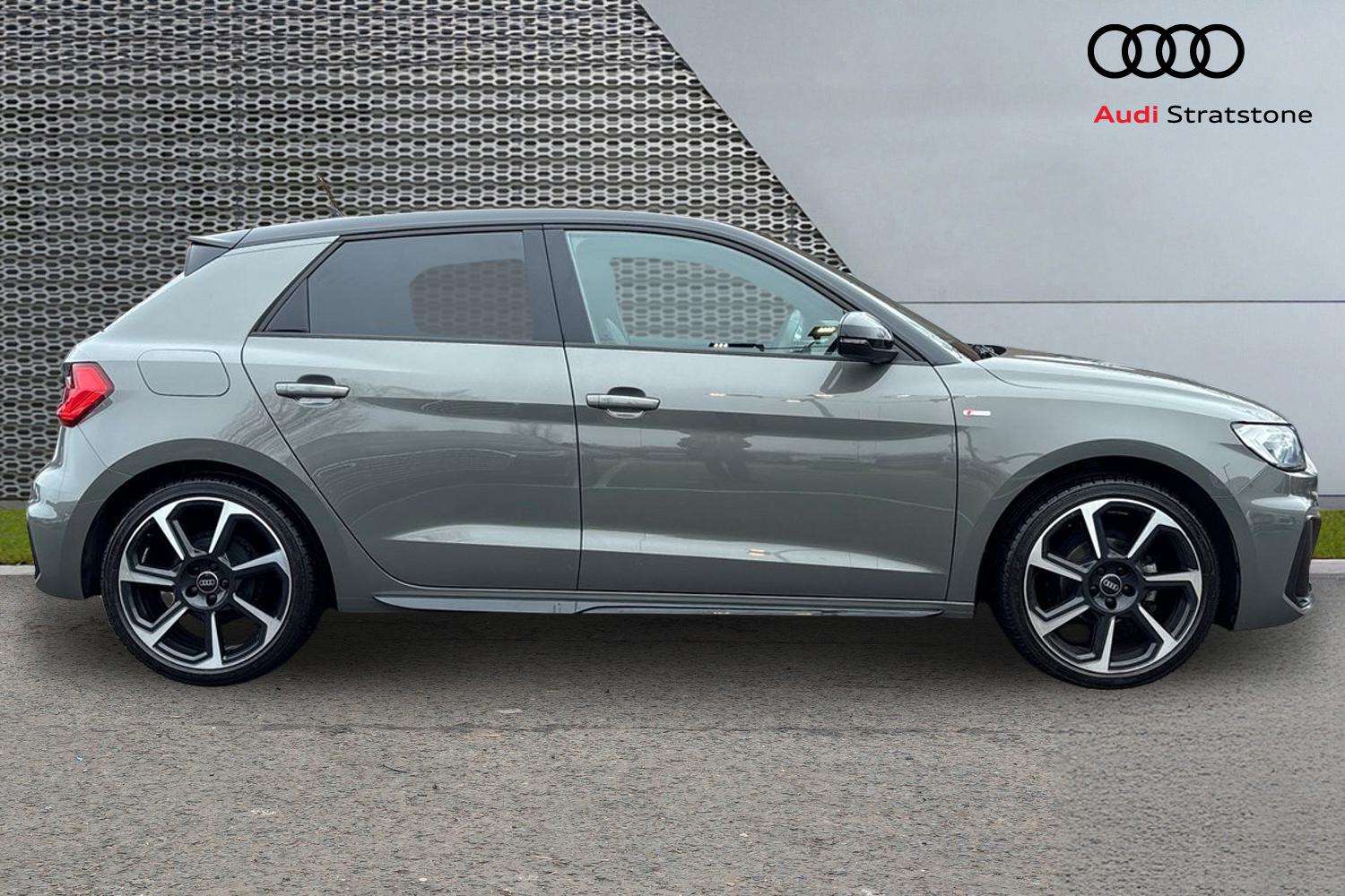 Used Audi A1 2024 for sale - 77044197: Photo 4