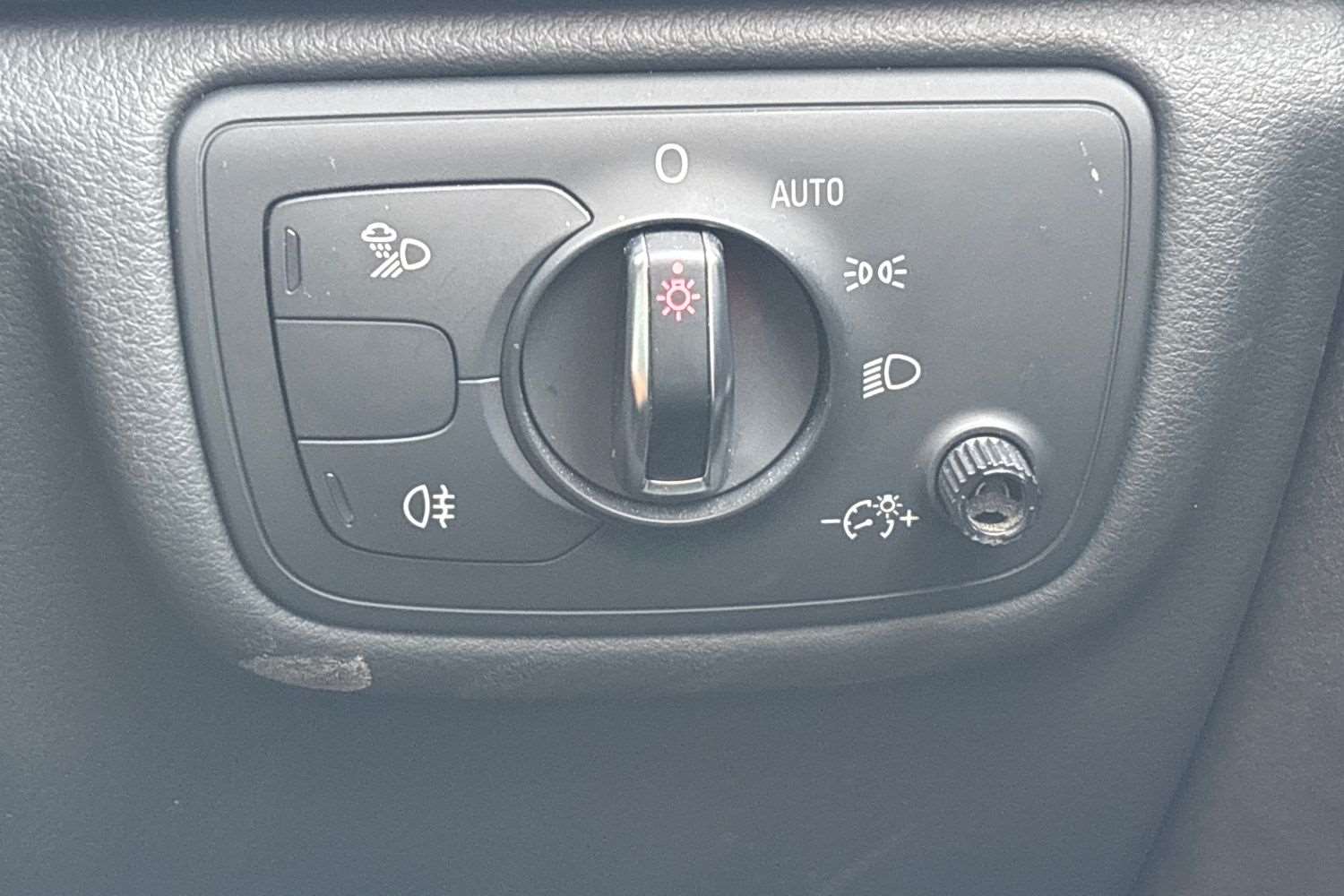 Used Audi A6 2018 for sale - 76661935: Photo 32