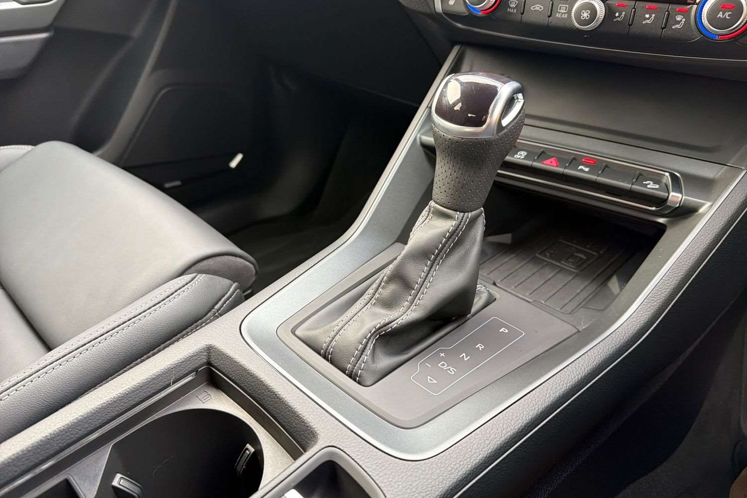 Used Audi Q3 2025 for sale - 77316529: Photo 15