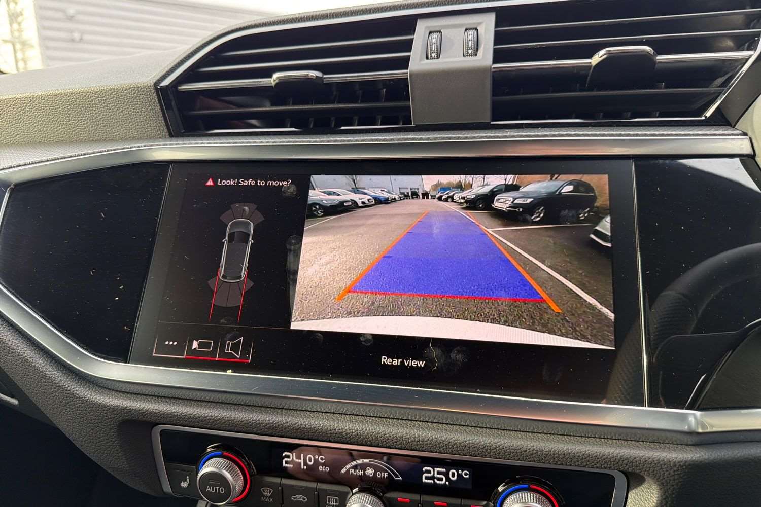 Used Audi Q3 2025 for sale - 77316529: Photo 26