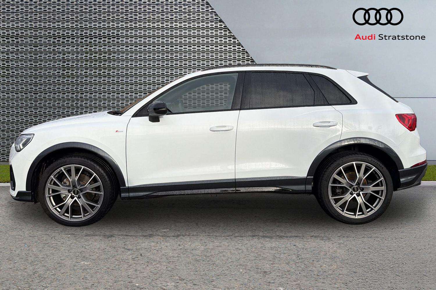 Used Audi Q3 2025 for sale - 77316529: Photo 8