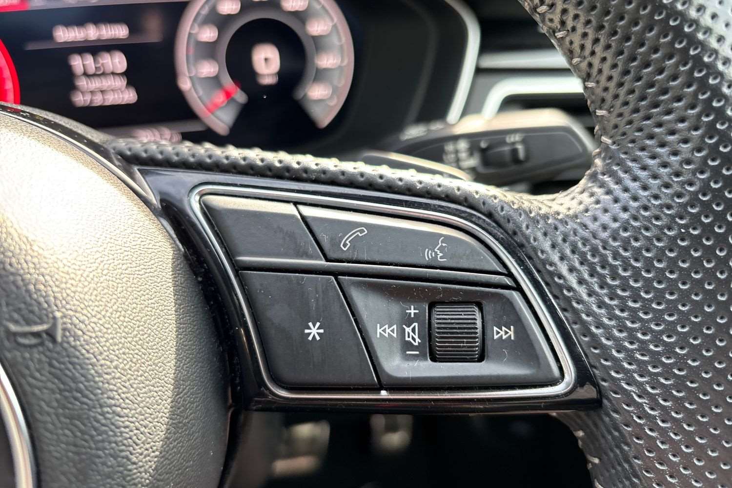 Used Audi A4 2020 for sale - 78076740: Photo 17