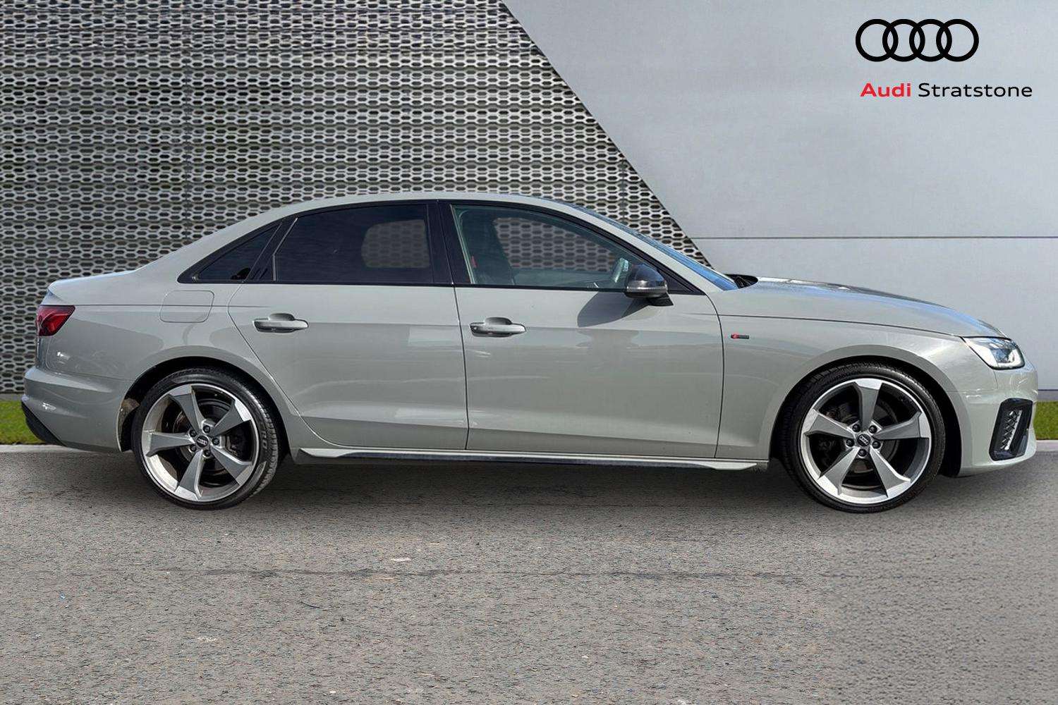 Used Audi A4 2020 for sale - 78076740: Photo 4