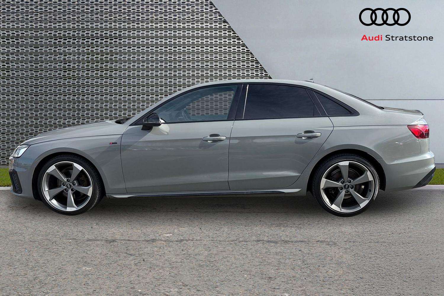 Used Audi A4 2020 for sale - 78076740: Photo 8
