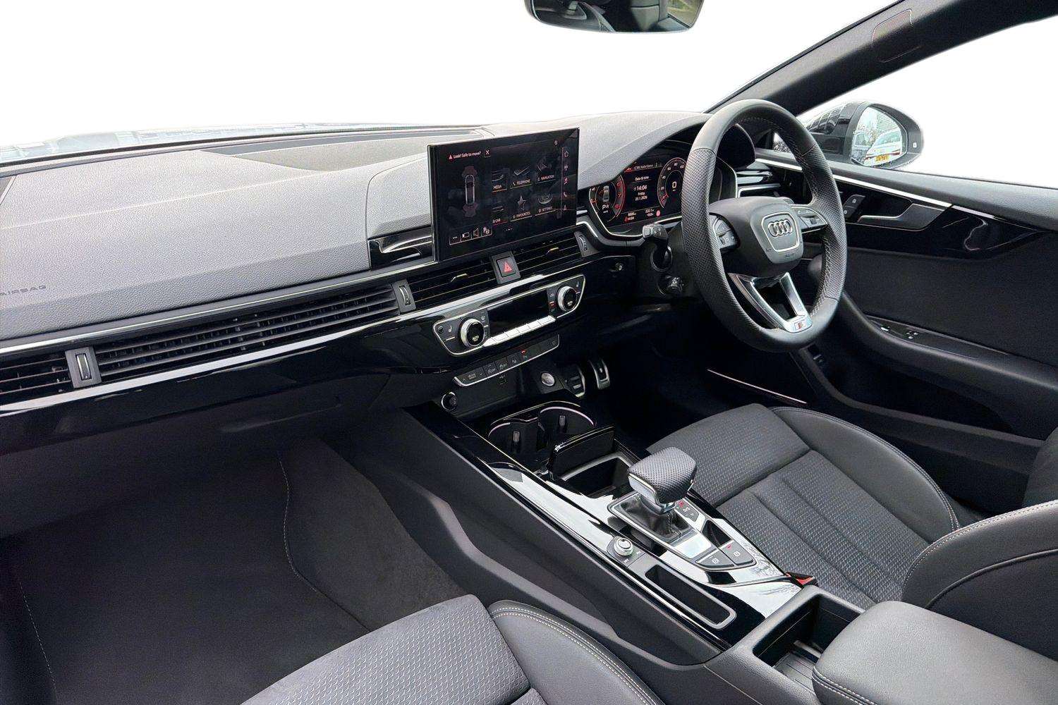 Used Audi A5 2023 for sale - 77527008: Photo 2