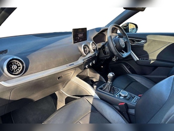 Used Audi Q2 2023 for sale - 76804932: Photo