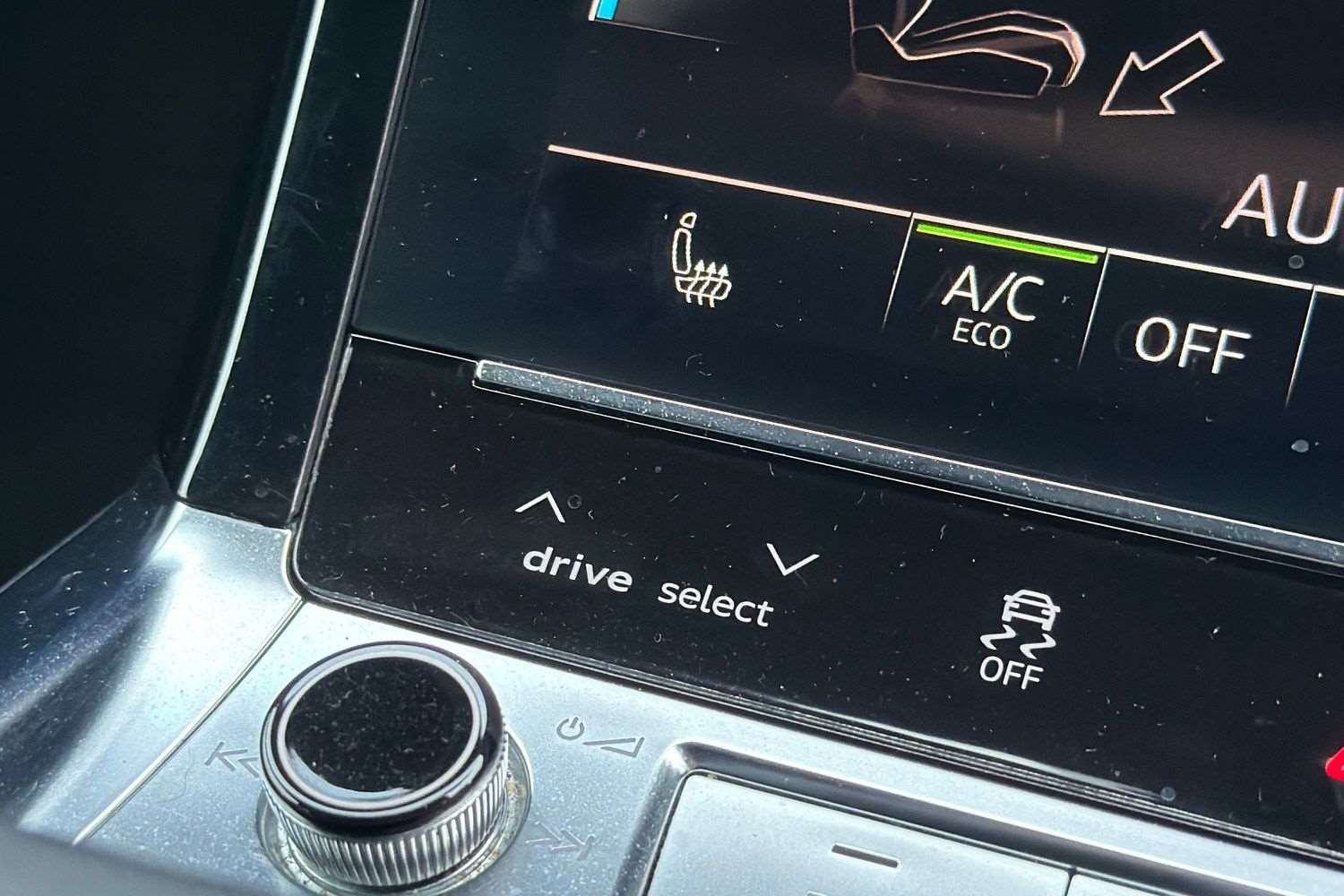 Used Audi Q8 2023 for sale - 77480682: Photo 30