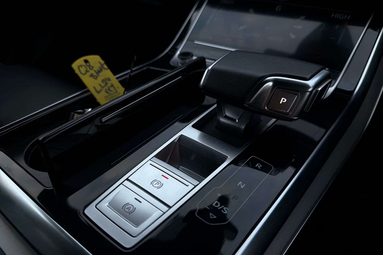 Used Audi Q8 for sale - 76475795: Photo 15