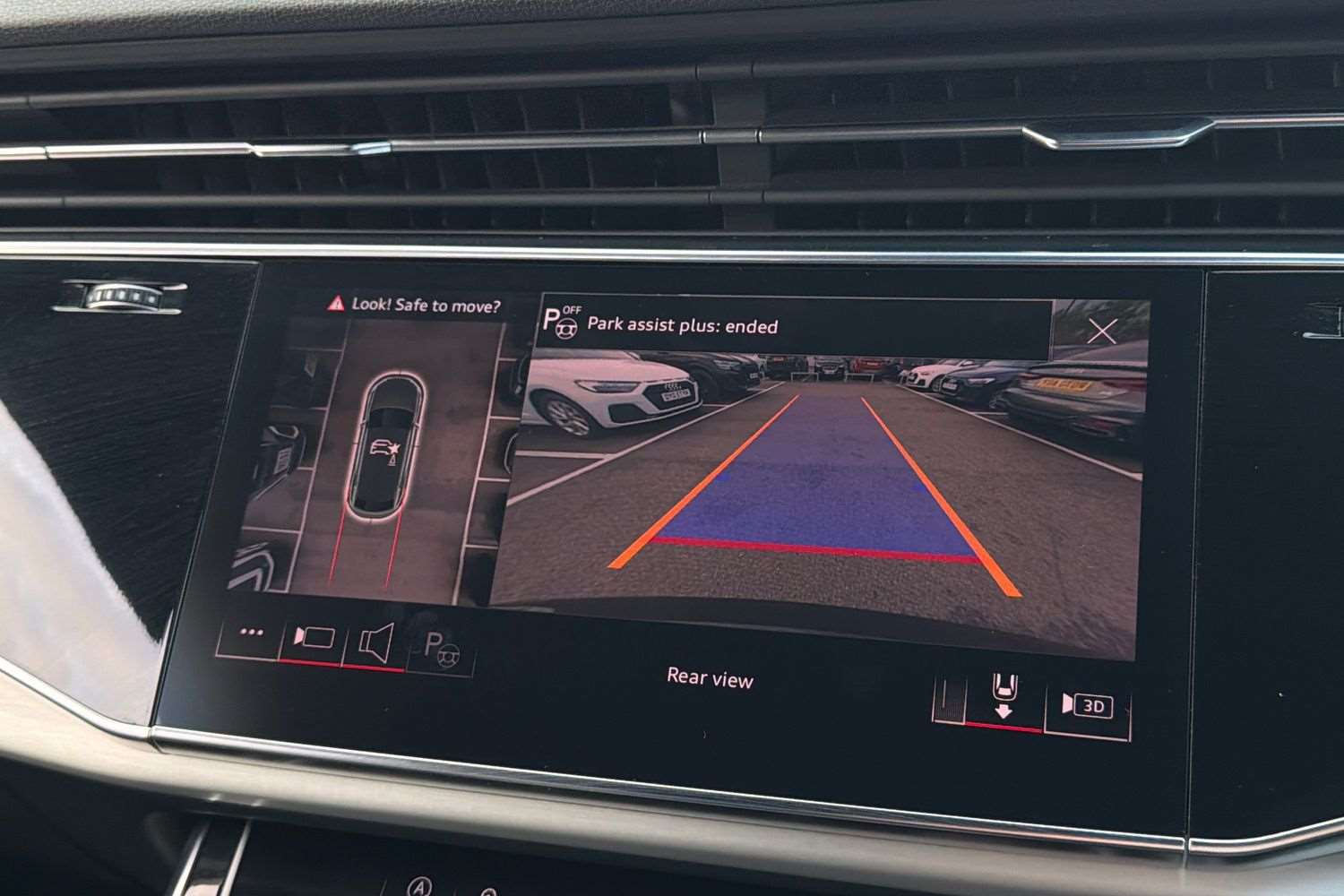 Used Audi Q8 for sale - 76475795: Photo 26