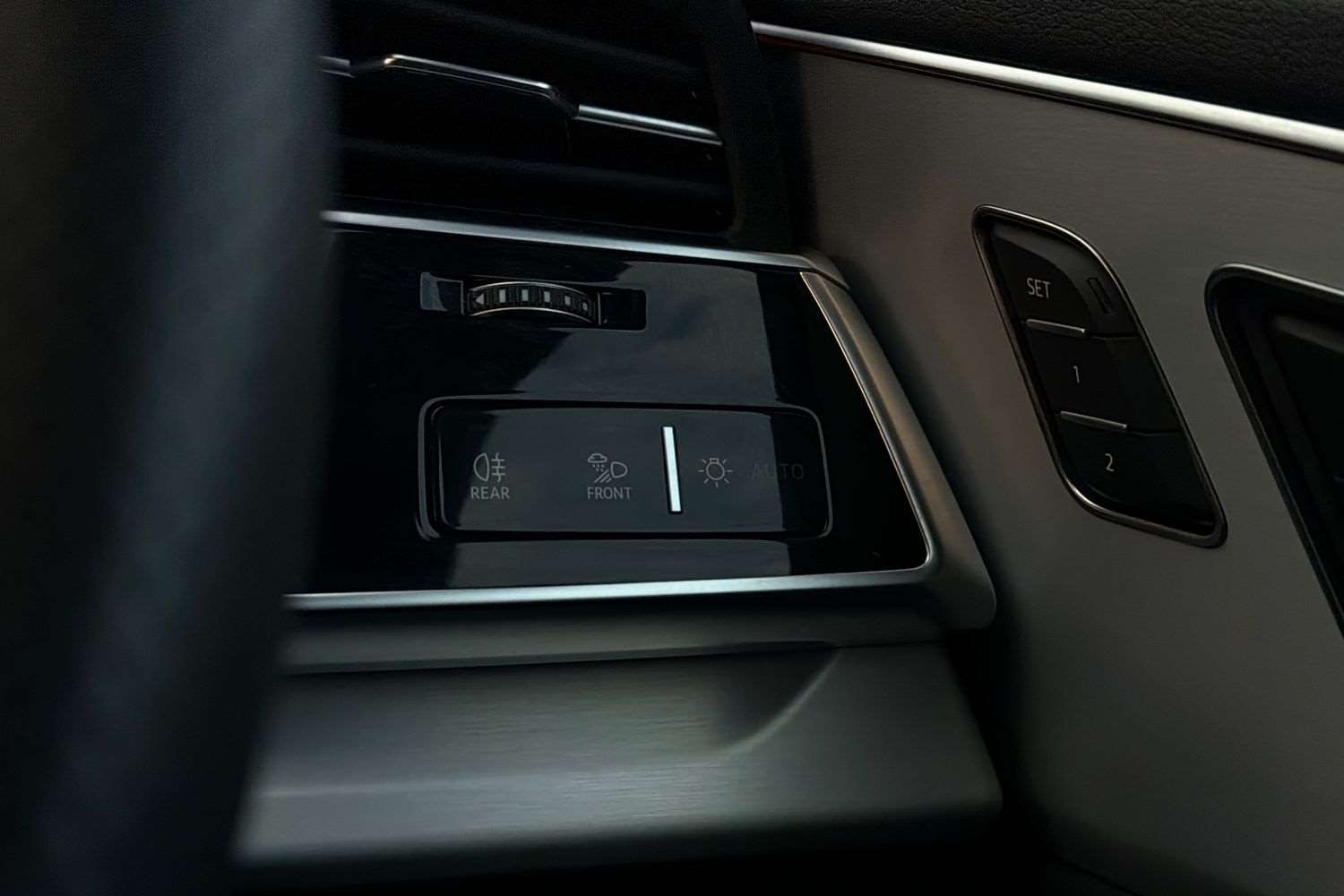 Used Audi Q8 for sale - 76475795: Photo 33